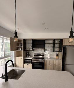 Relocation Serviced 1 Bedroom Apartment in Quebec City