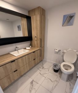 Relocation Serviced 1 Bedroom Apartment in Quebec City