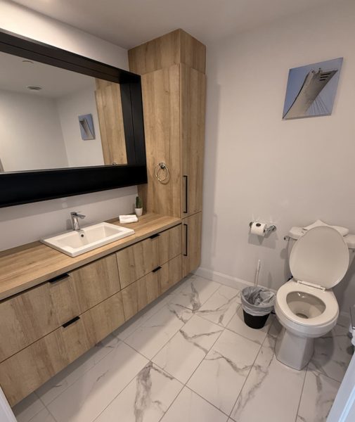 Relocation Serviced 1 Bedroom Apartment in Quebec City