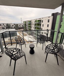 Relocation Serviced 1 Bedroom Apartment in Quebec City