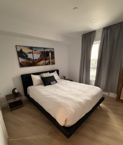 Modern 2BR Pool Gym Parking | Near Old Quebec