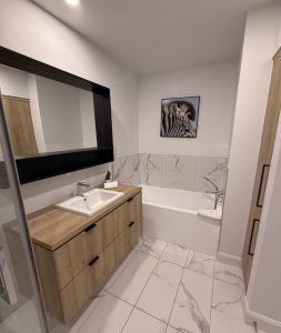 Modern 2BR Pool Gym Parking | Near Old Quebec