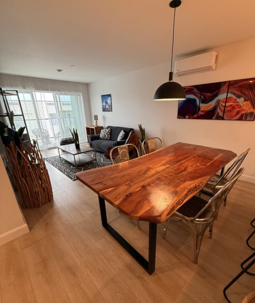 Modern 2BR Pool Gym Parking | Near Old Quebec