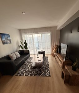 Modern 1BR Pool Gym Parking | Near Old Quebec